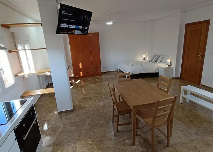 Magnifico Y Moderno Estudio Bien Ubicado * Валенсия