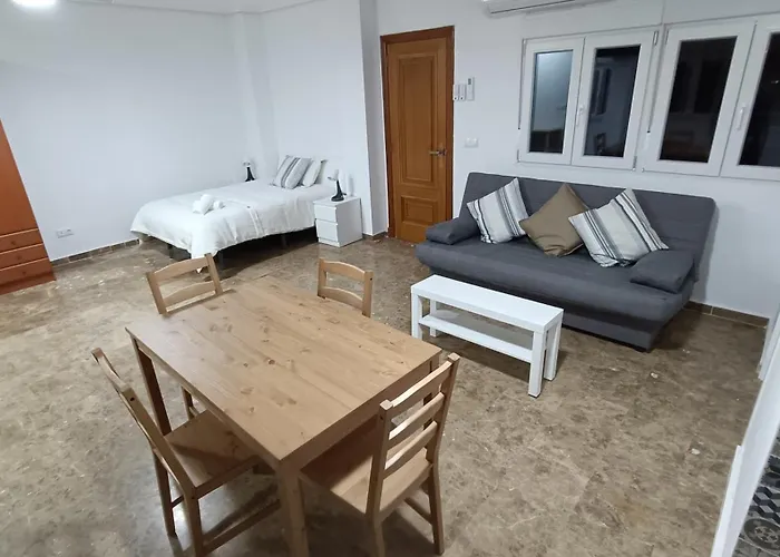 Magnifico Y Moderno Estudio Bien Ubicado Апартаменты Валенсия